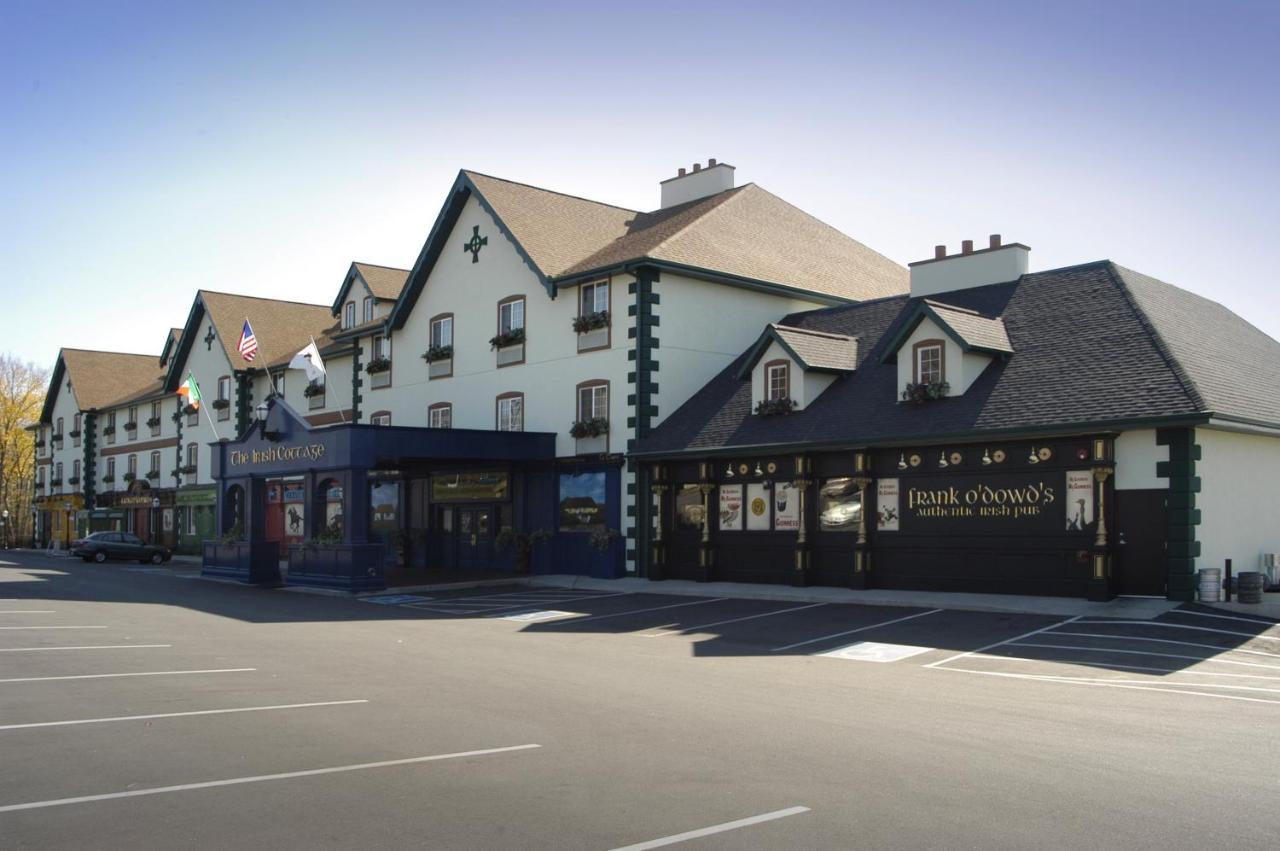 Irish Cottage Inn & Suites Галіна Екстер'єр фото
